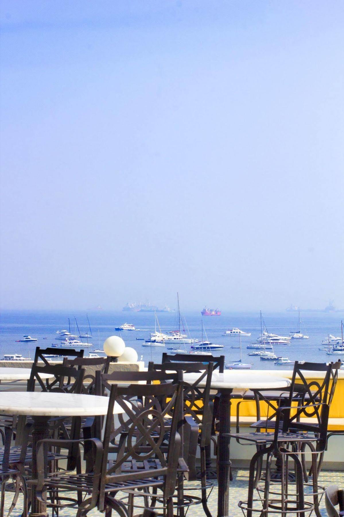 Hotel Harbour View Colaba Мумбай Екстериор снимка